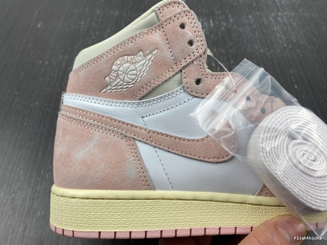 FD2596-600 OG Jordan Pink Washed 1 Air Retro High (Women's) 0808